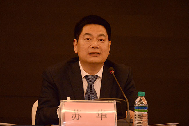 第1張 全國政協(xié)委員、中華職業(yè)教育社副理事長蘇華.jpg